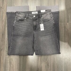 Ardene Midrise Straight Jeans